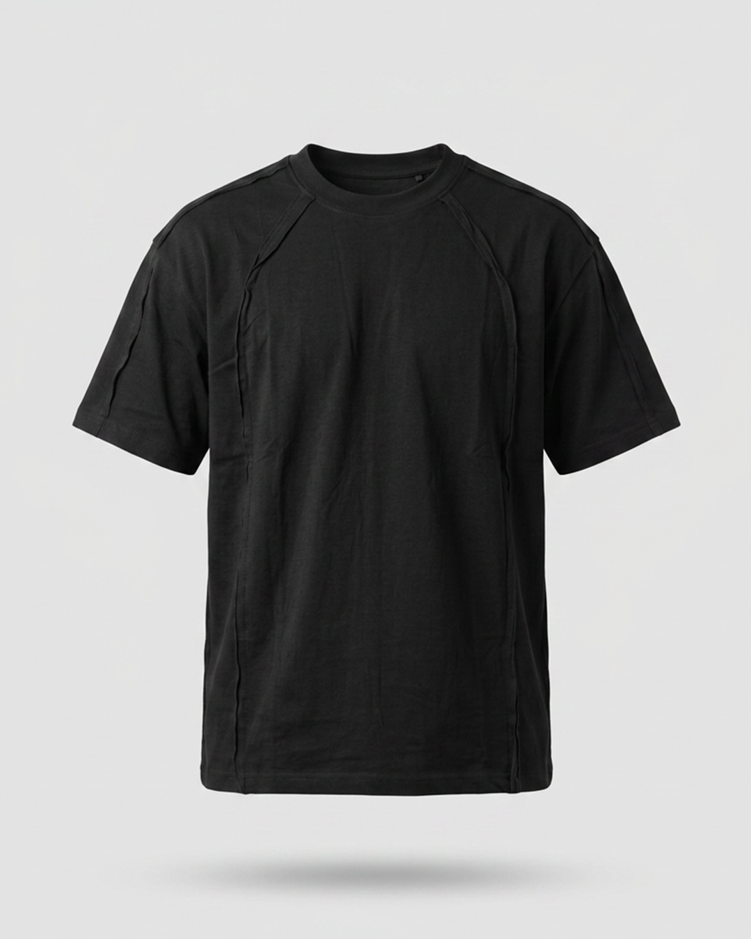 Essential basic t-shirt with stylish seam detail