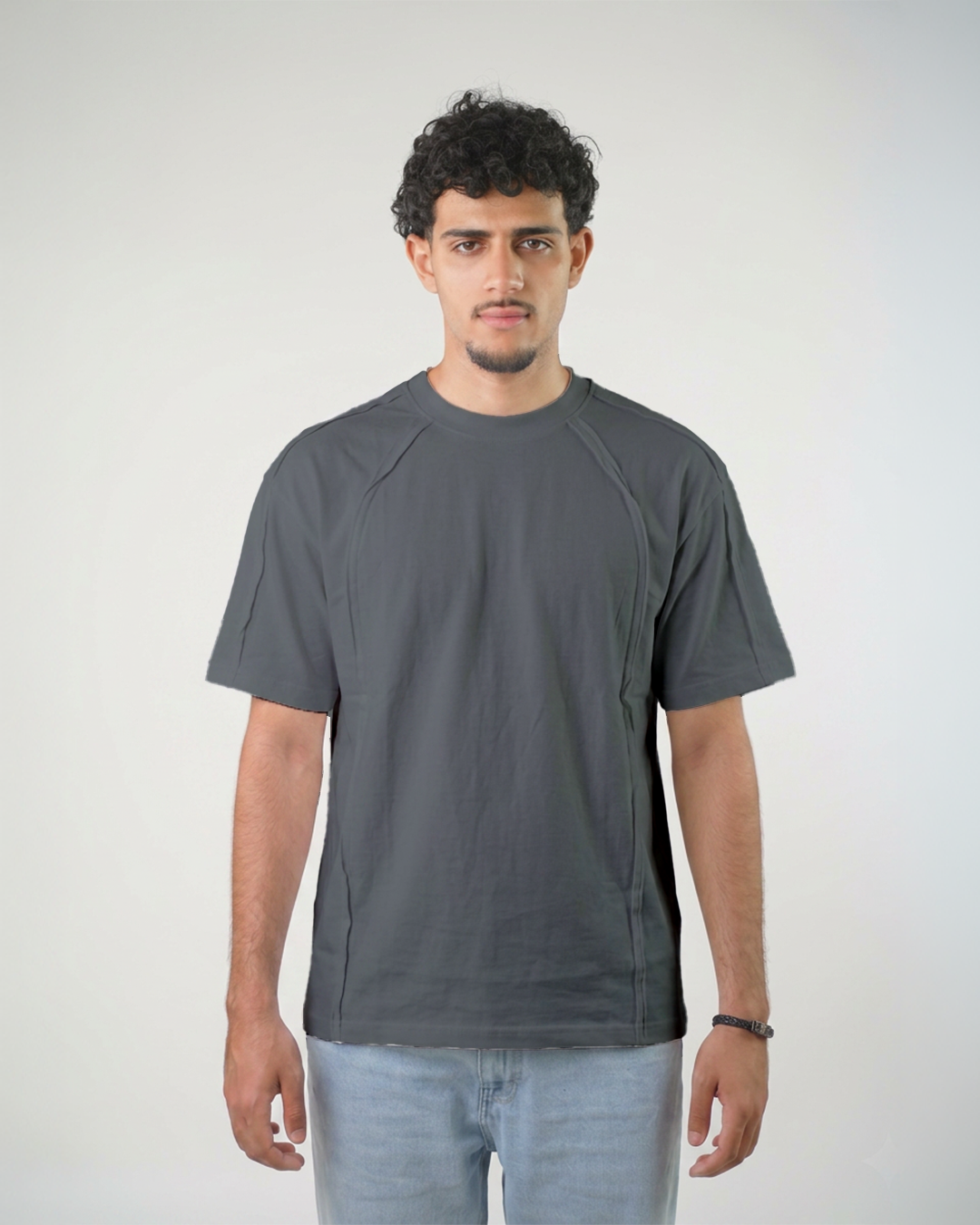 Essential basic t-shirt with stylish seam detail