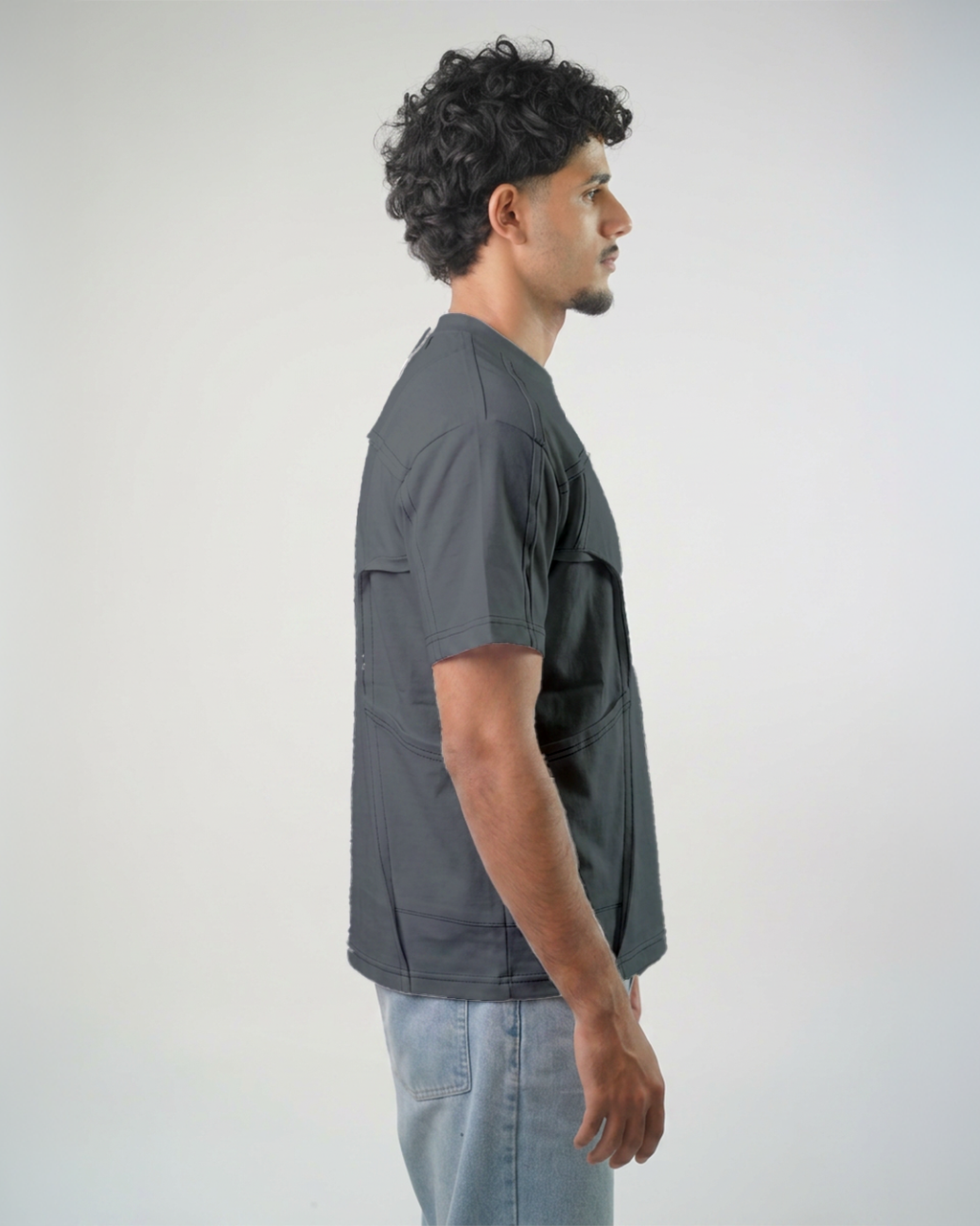 Essential basic t-shirt with stylish seam detail