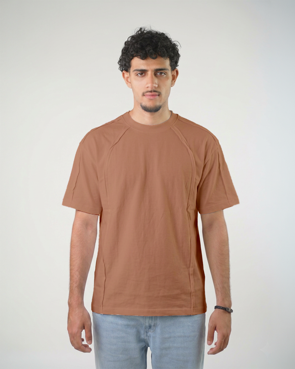 Essential basic t-shirt with stylish seam detail