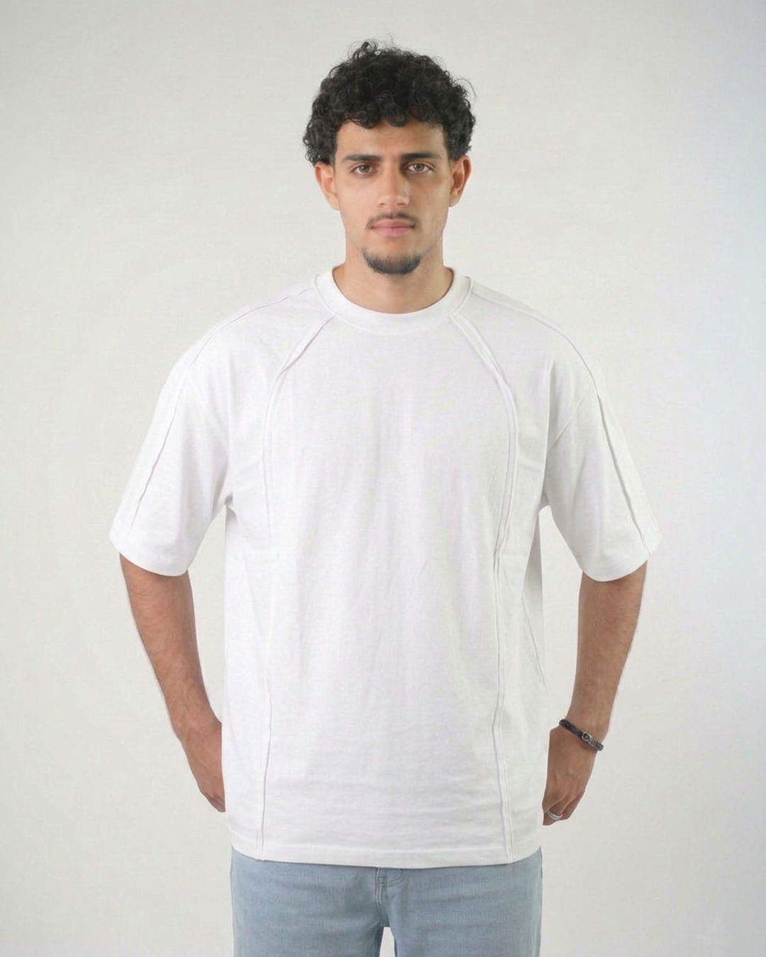 Essential basic t-shirt with stylish seam detail